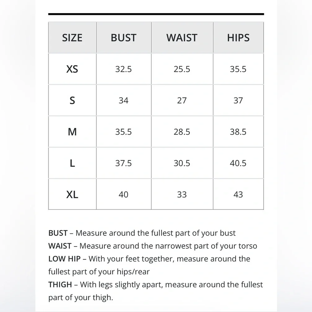 Chelsea & Violet Smocked Tiered mini skirt, size XS. Pink.
